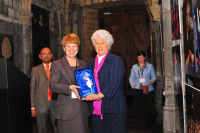 awards_simpson_thumb